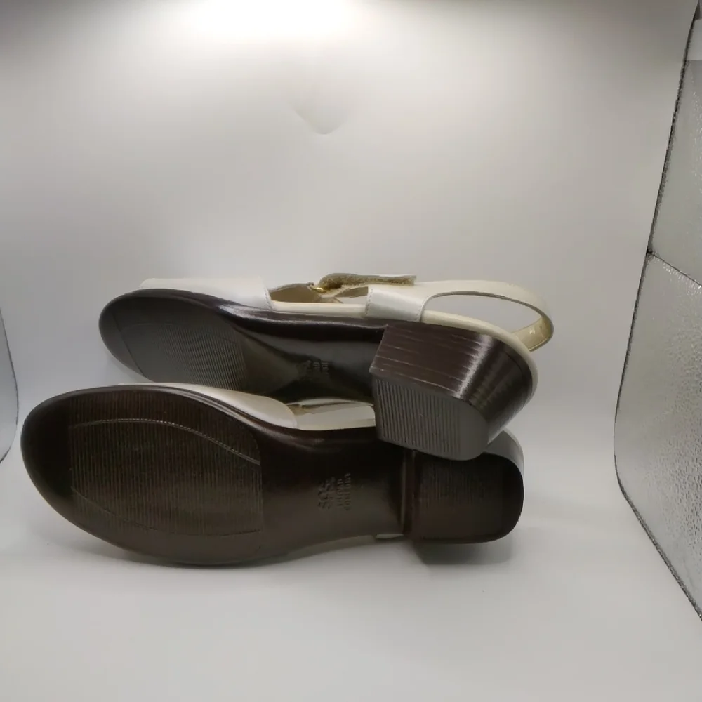 Women's Cream Slingback Comfort Sandals